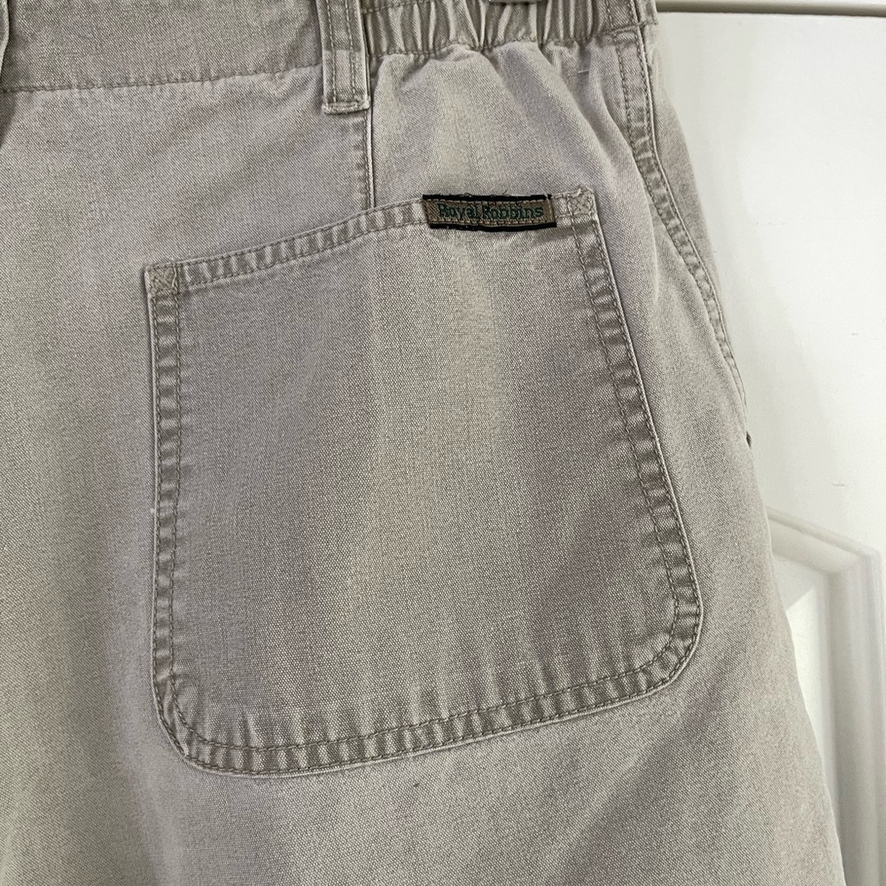 Vintage Royal Robbin’s Taupe Denim Short - 8 - Picture 4 of 5